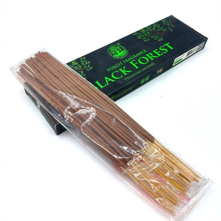عود دستساز پایه طبیعی بلک فارست(Black Forest) 50گرمی از برند Forest