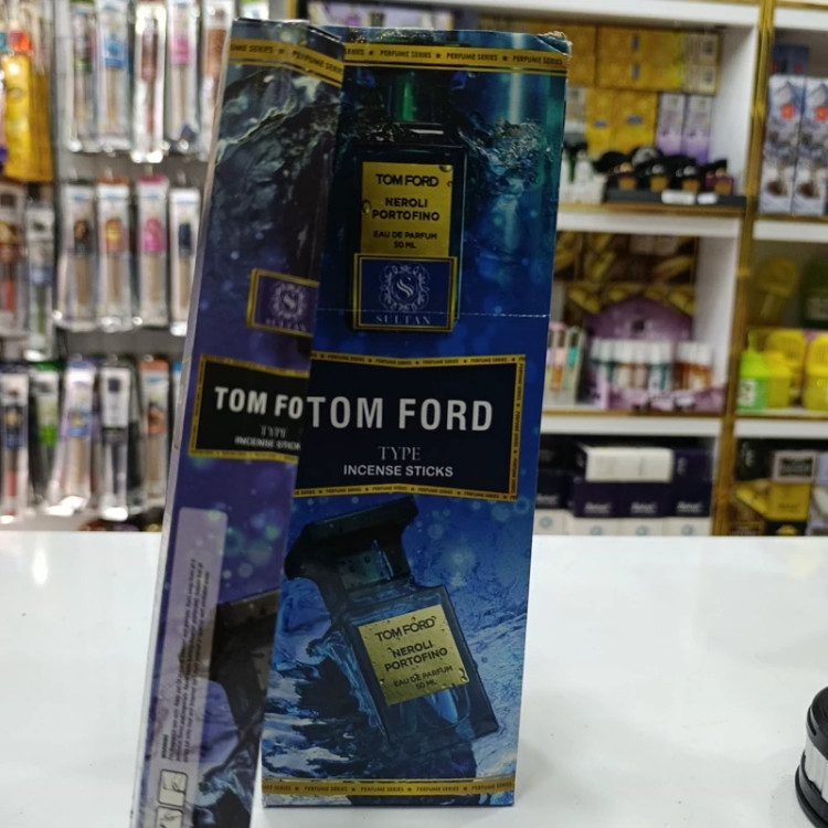 عود خوشبوکننده رایحه تامفورد( Tom Ford ) باکس 6 بسته ای