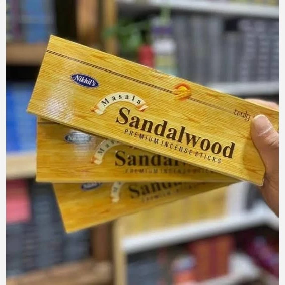 عود دستساز چوب صندل(Sandalwood) برند Nakhil