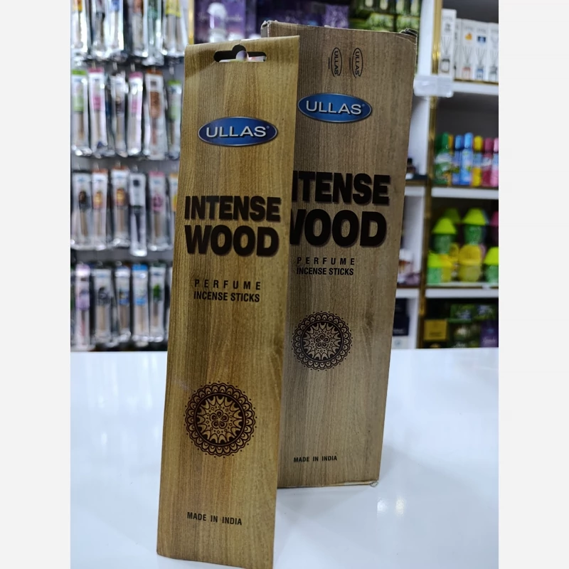 عود پاکتی رایحه اینتنس وود(Intense Wood ) برند Ullas