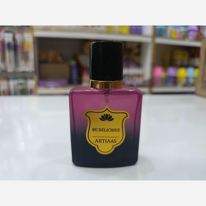 ادکلن 30 میل کتابی برند آرتیاس(Artiaas) رایحه بی دلیشز(Be Delicious)